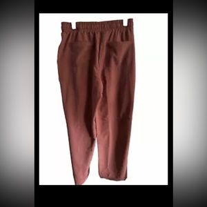 Mondetta Ladies' High-Rise Textured Ankle Pant, Dark Orchid Pink Size M